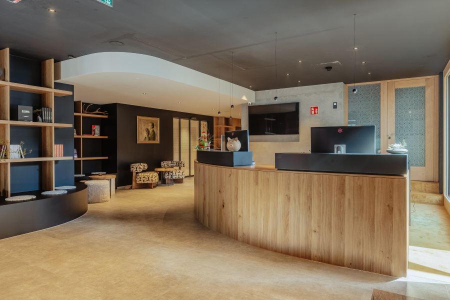 阿卡缇弗阿尔彭罗斯温泉酒店-度假村/酒店