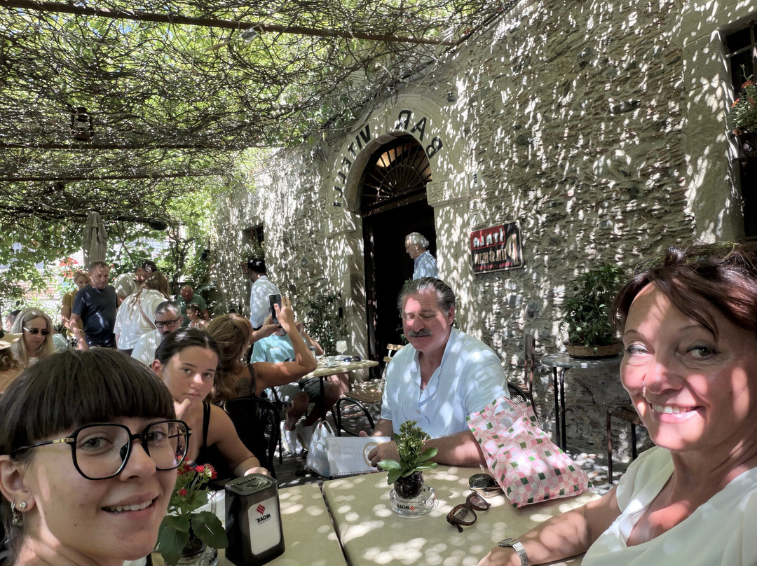 Bar Vitelli-Savoca必去景点