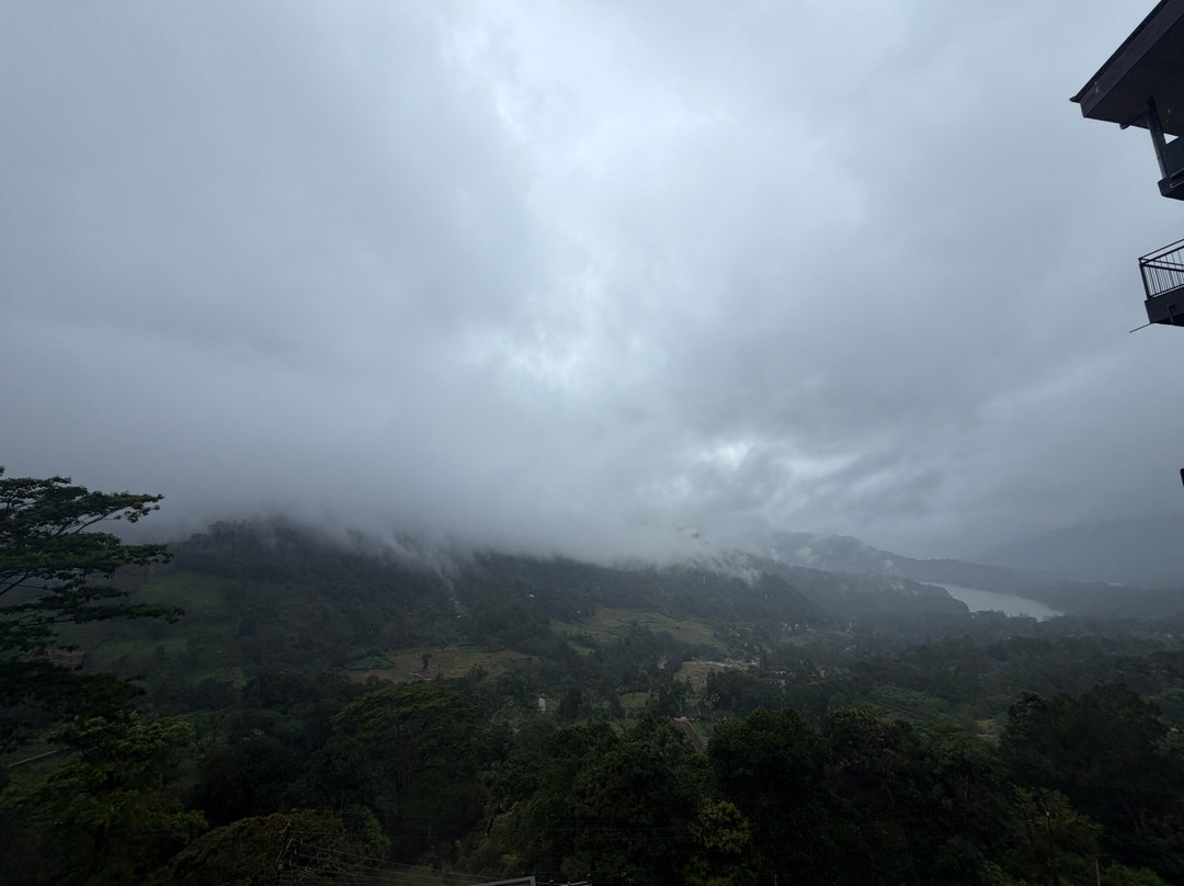 Indunil tours Sri Lanka-Deniyaya必去景点