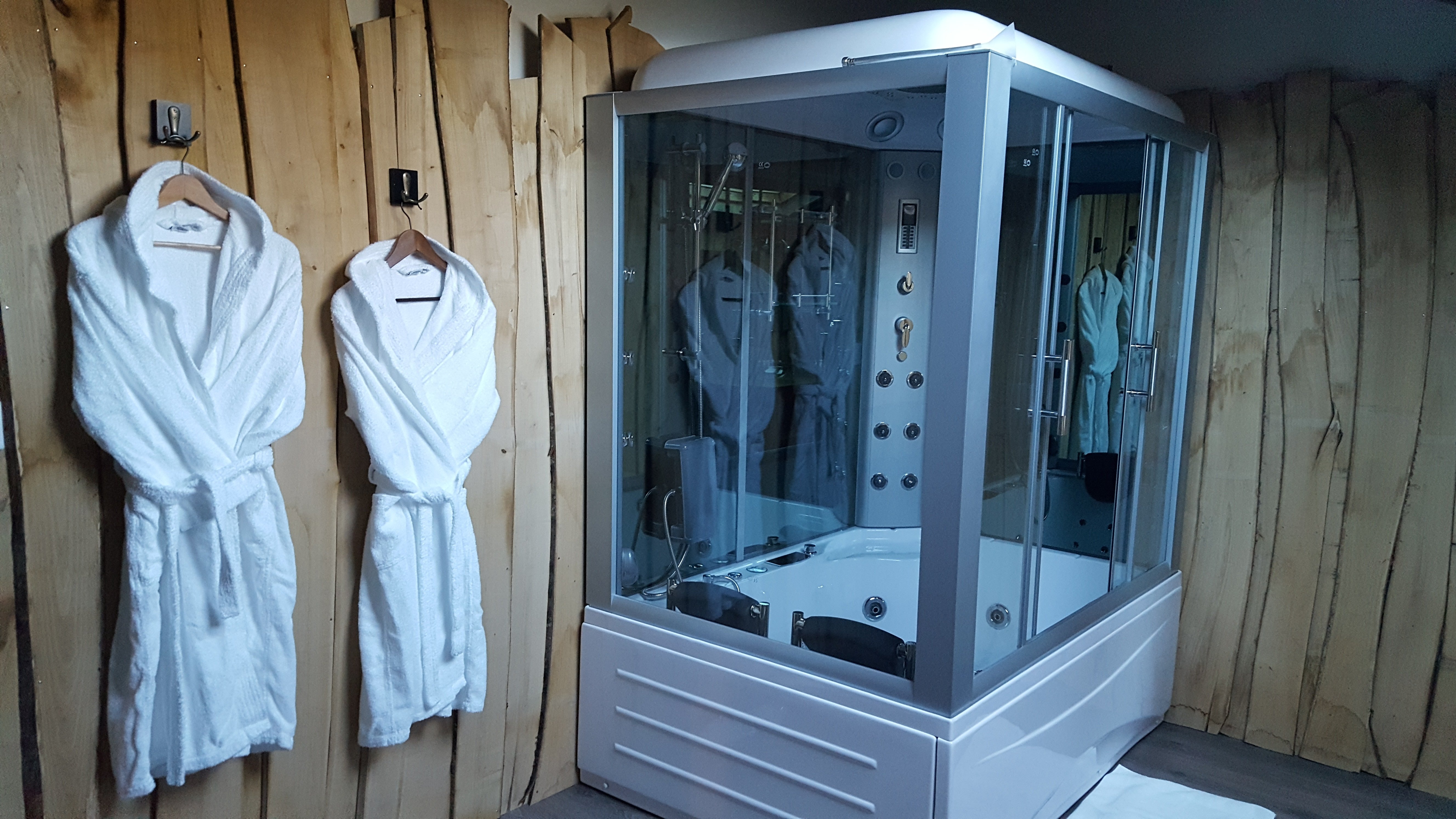 Hostellerie La Bergerie des Chapelles-官方