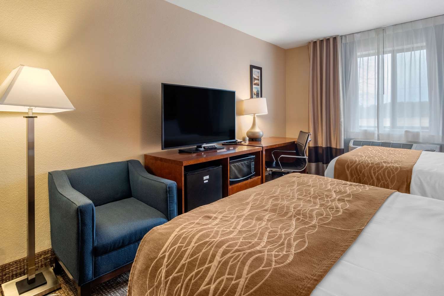 Comfort Inn & Suites South Hill I-85-官方