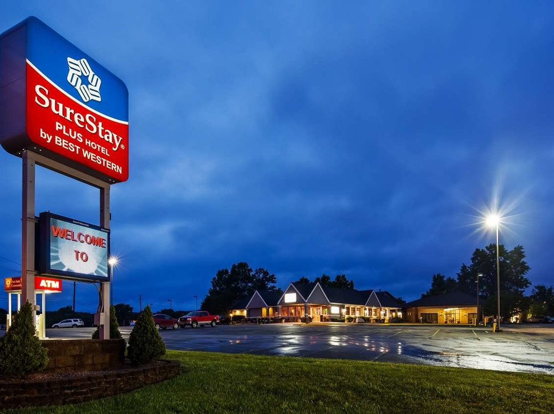 Baymont Inn And Suites By Wyndham Farmington主图