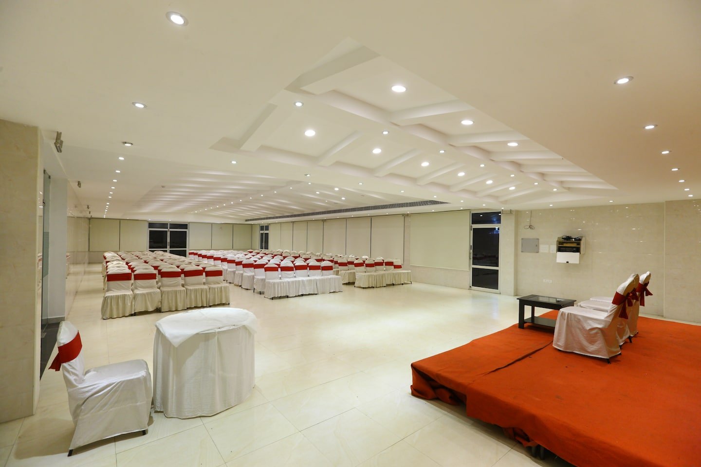 Hotel Aksharadha-官方