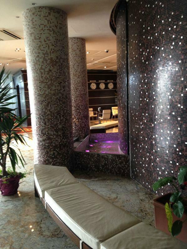 Dado Hotel International