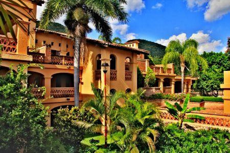 Ajijic酒店住宿-Hotel Danza Del Sol