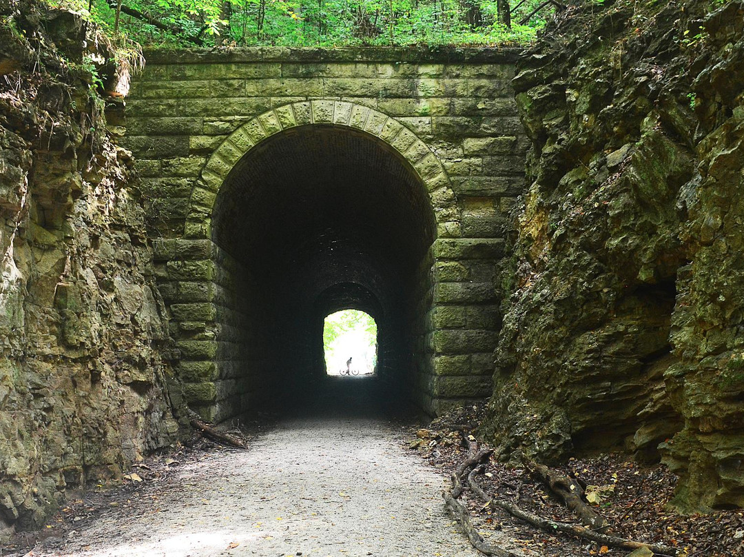 Katy Trail State Park景点图片