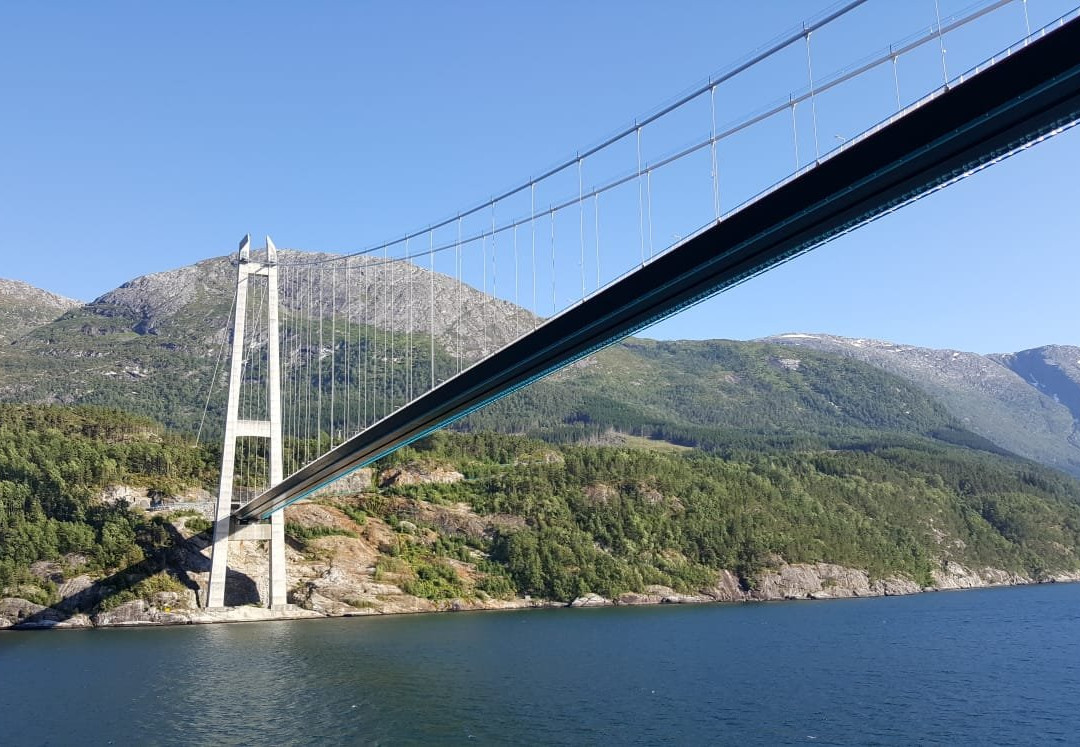 Hardanger Bridge景点图片