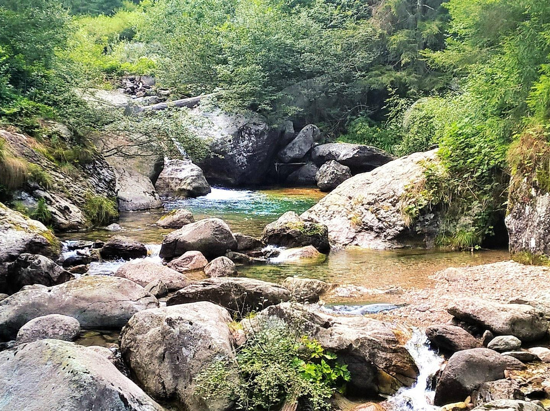 Valgoglio旅游景点-Val Sanguigno