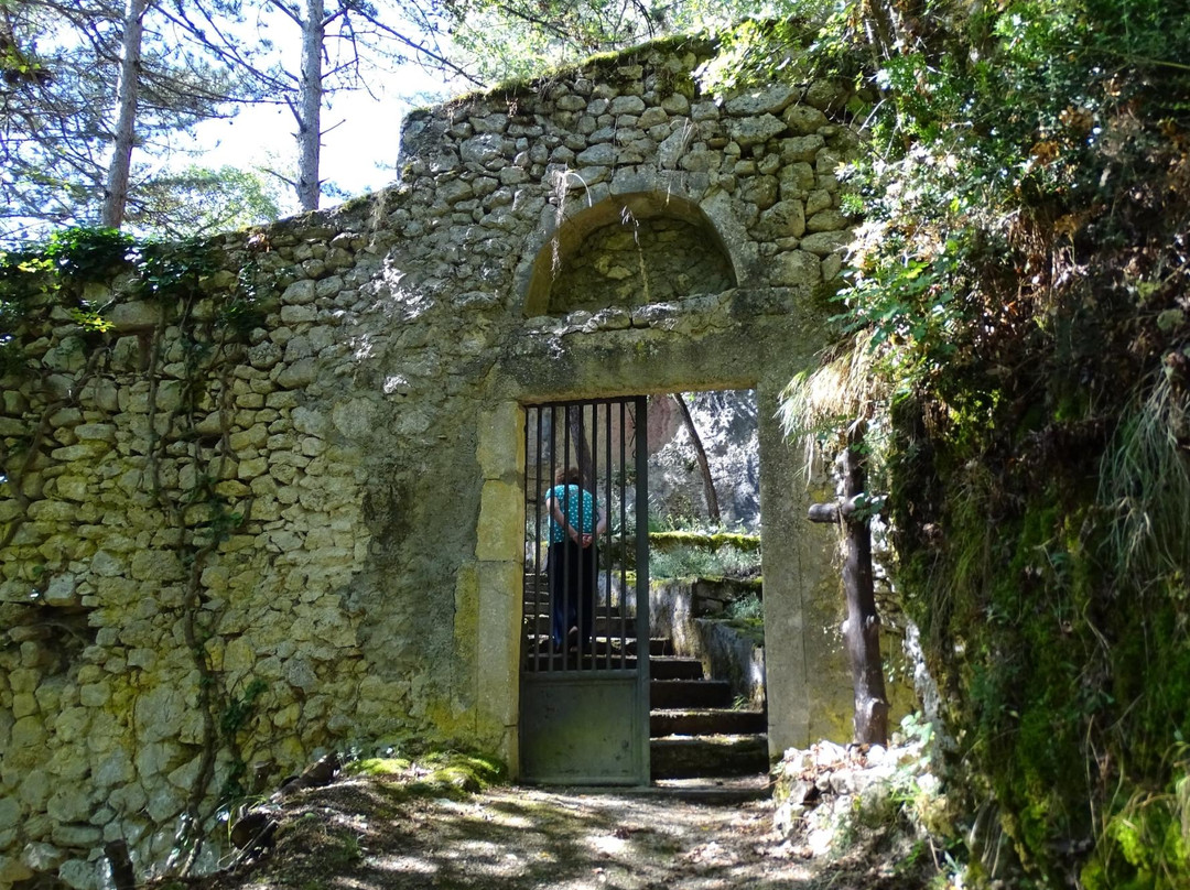 Castel di Ieri旅游景点-Chiesa della Madonna di Pietrabona