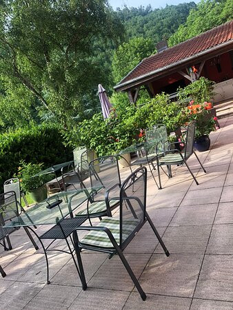 高仓库酒店主图