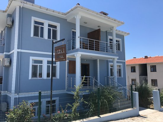 Parli Hotel-官方