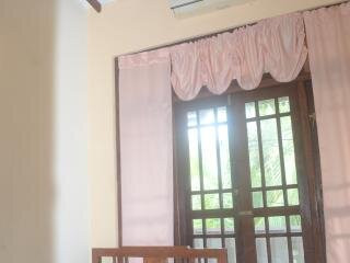 Deluxe Rooms For Rent