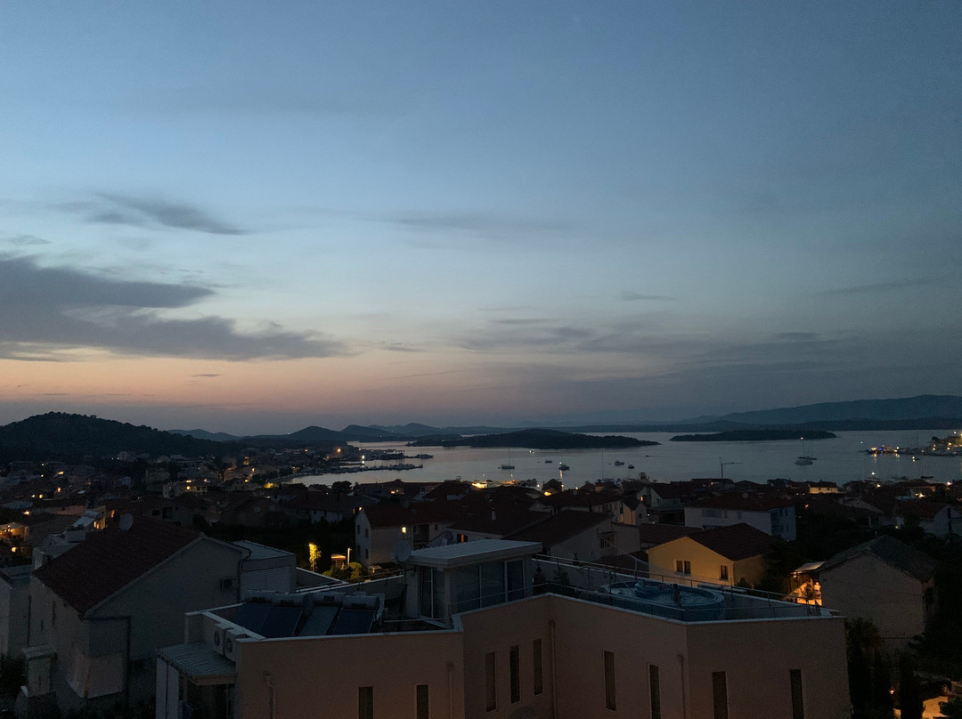 Luxury Apartment SeaByMe