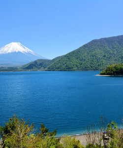 本栖湖景点门票图片