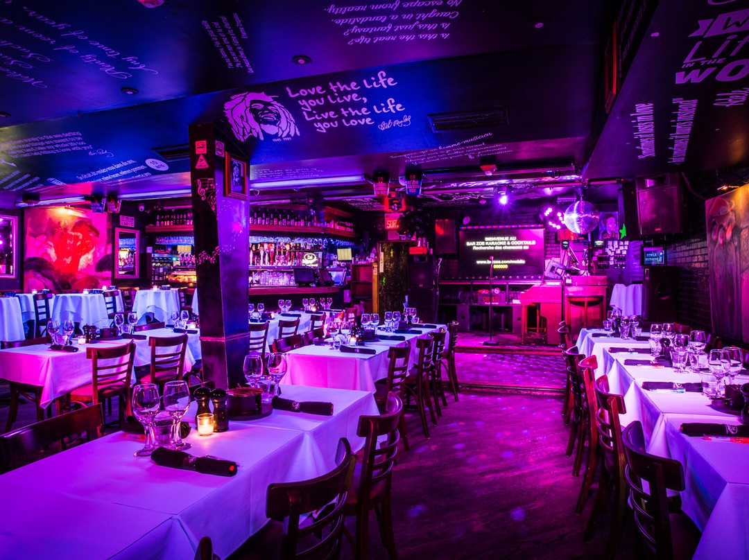 Zoé Fondues Karaoké & Cocktails