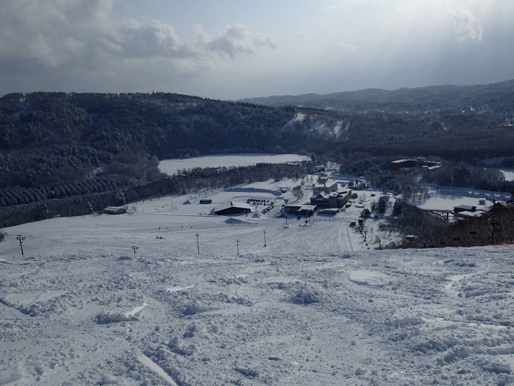 Rich Onsen Ski Resort