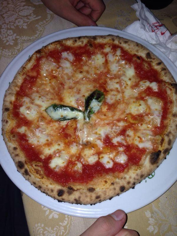 Moiano餐馆和美食-Pizzeria Guappo Amoriello