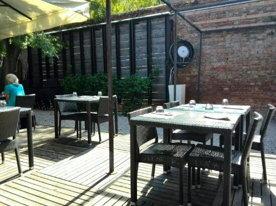 San Giuliano餐馆和美食-Kosher Garden Bar