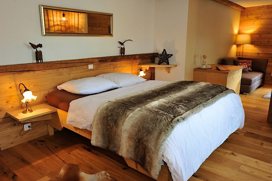 Madulain酒店住宿-Chesa Staila Hotel B&B