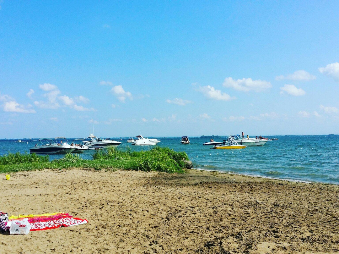 St-Zotique Beach-Saint-Zotique必去景点