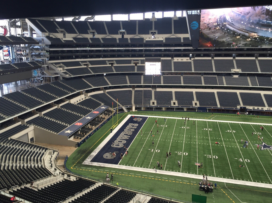 阿灵顿旅游景点-AT&T体育场