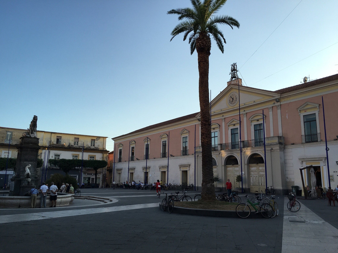 Piazza Umberto I景点图片