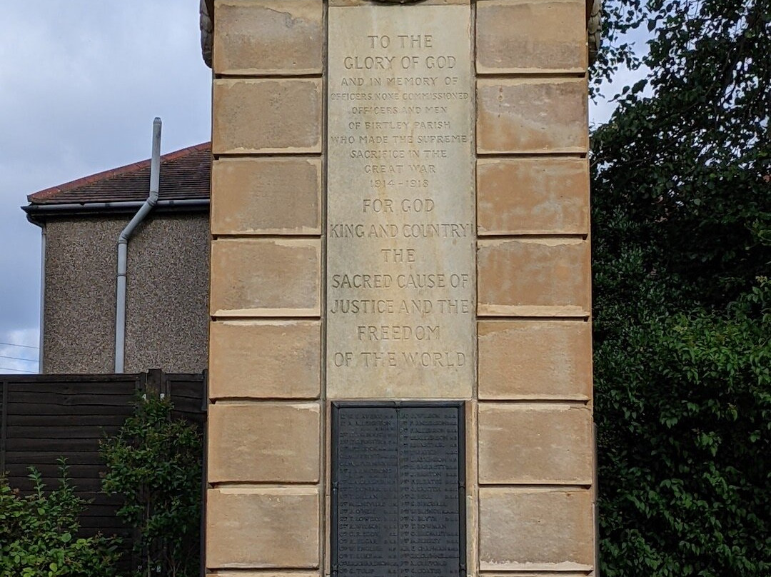 Birtley War Memorial景点图片