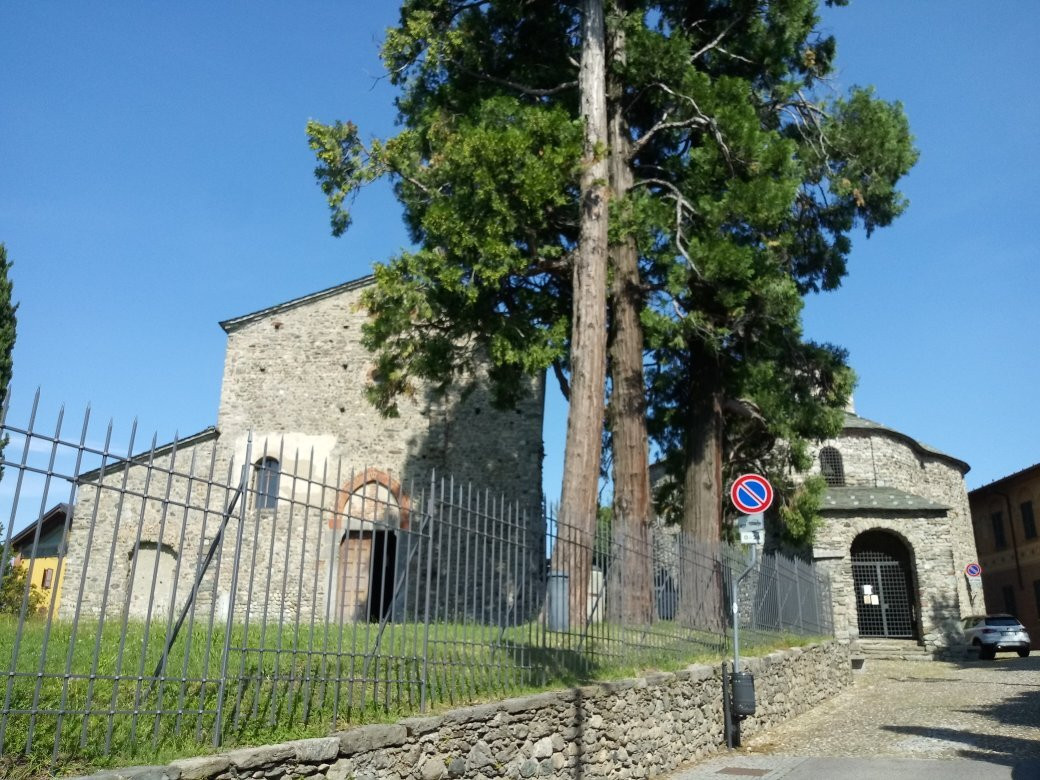 Basilica di San Vincenzo in Galliano景点图片