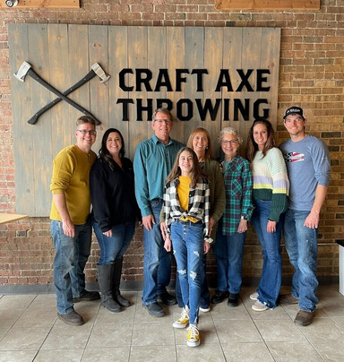 Craft Axe Throwing- Springfield-斯普林菲尔德必去景点