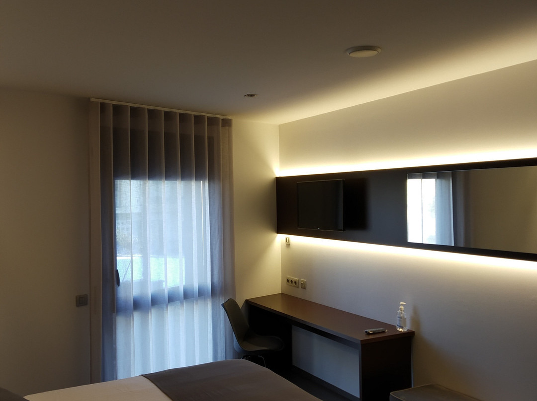 奥洛特酒店主图