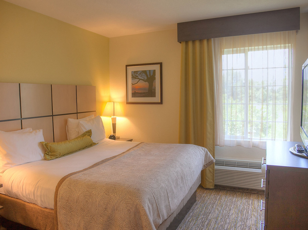 Candlewood Suites Alexandria By IHG主图