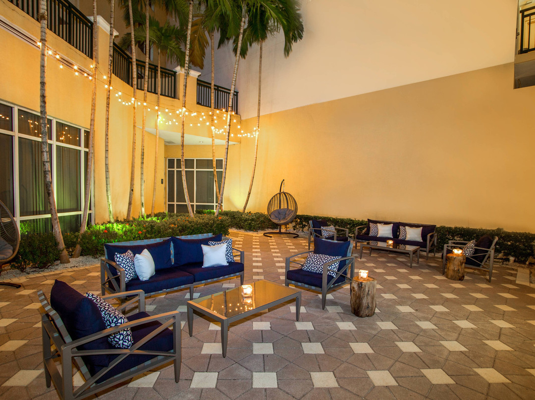 迈阿密戴德兰万怡酒店主图