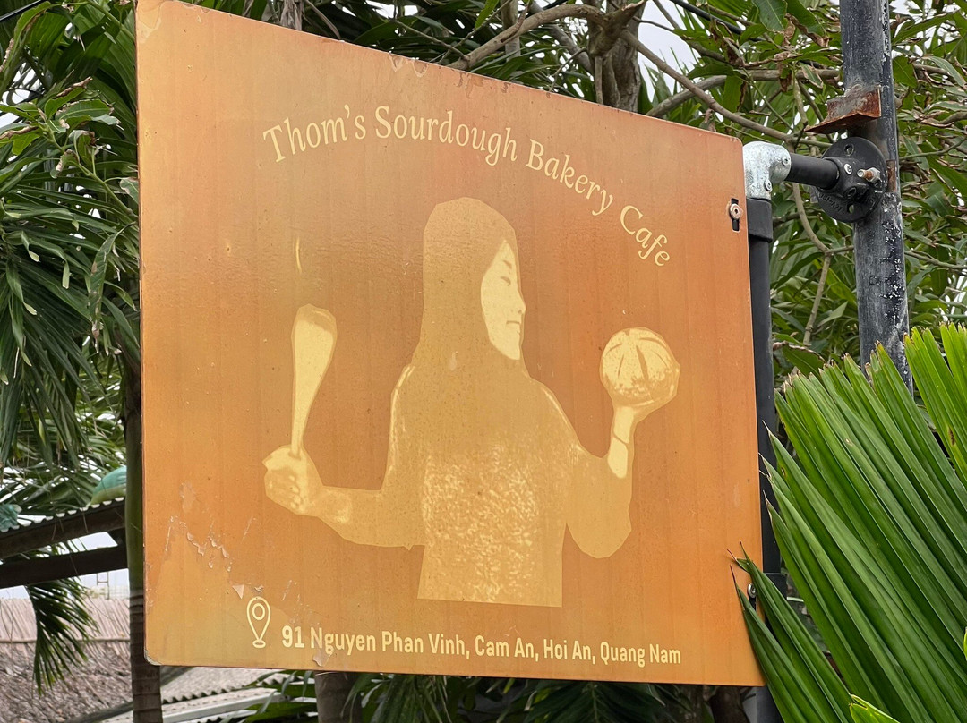 Thom's Sourdough Bakery & Coffee - An Bang