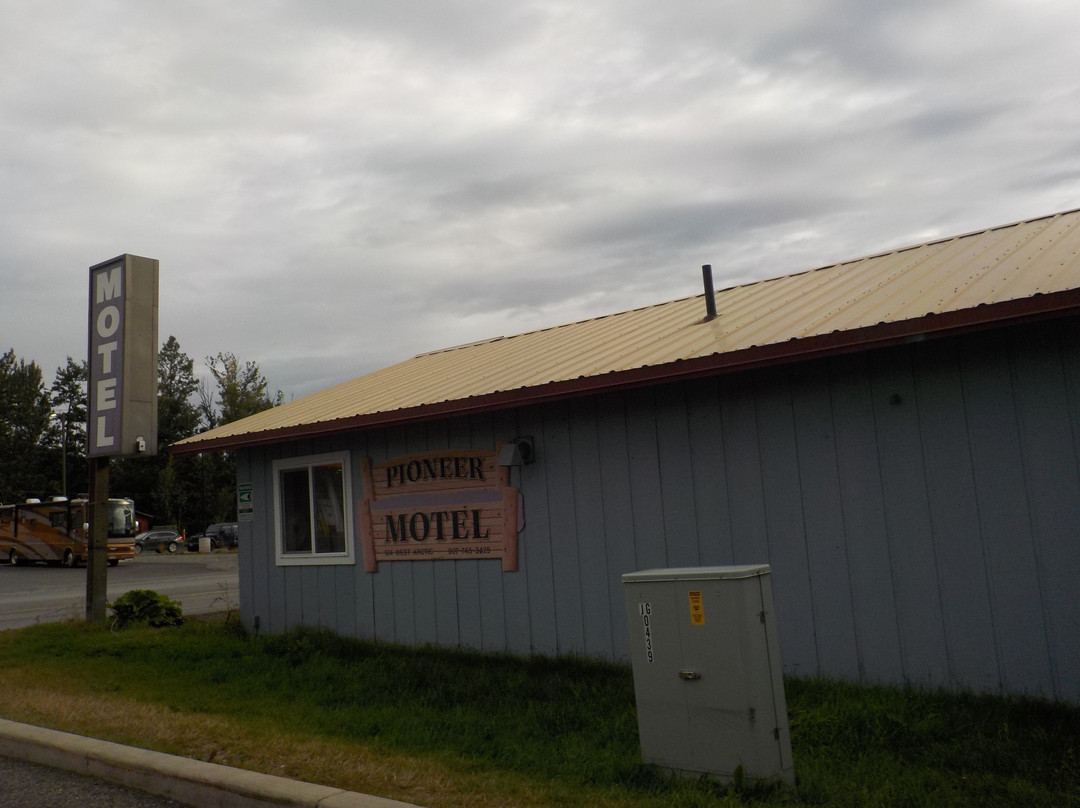 Pioneer Boutique Motel主图