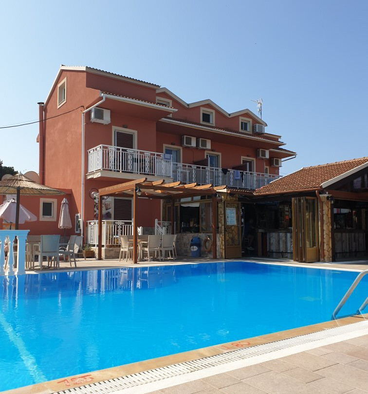 Nafsika and Dionyssos at Rainbow主图