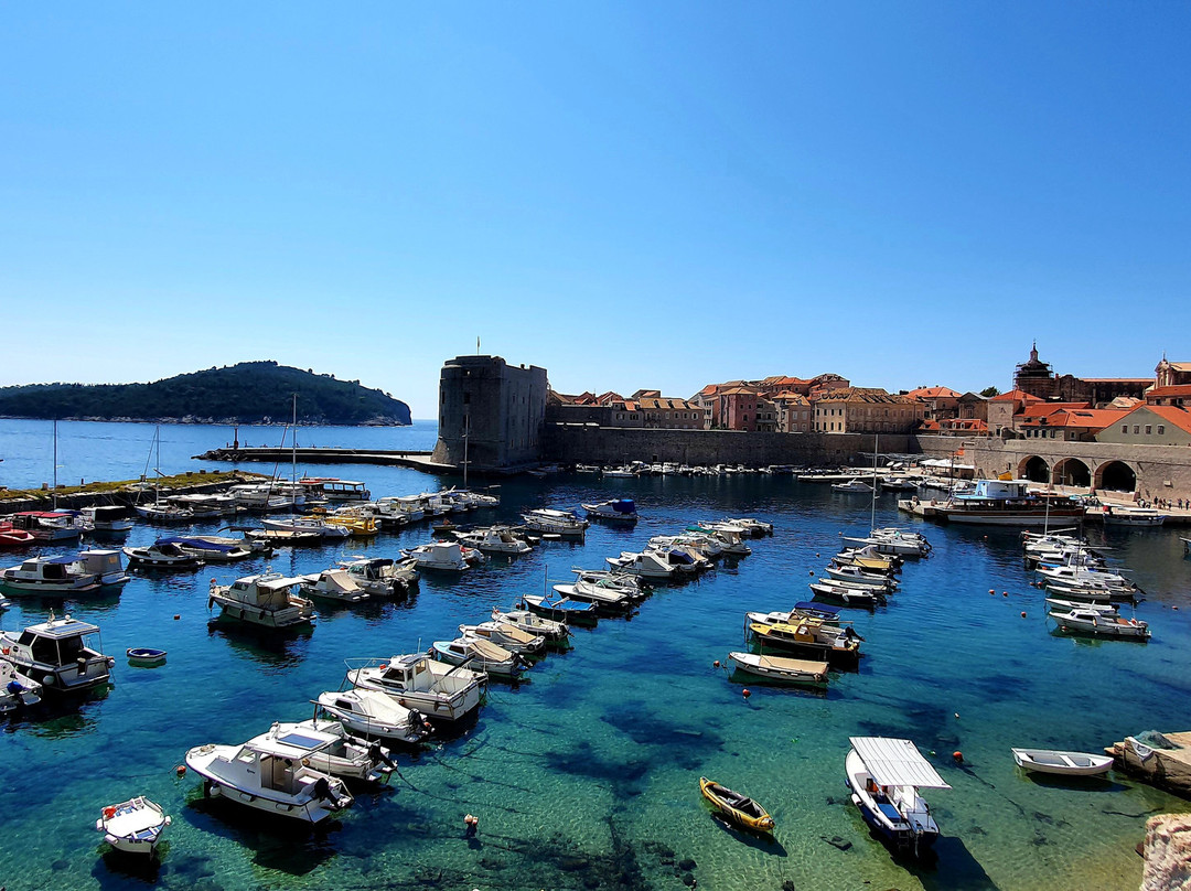 Dalmatino Tours-奥雷比奇必去景点