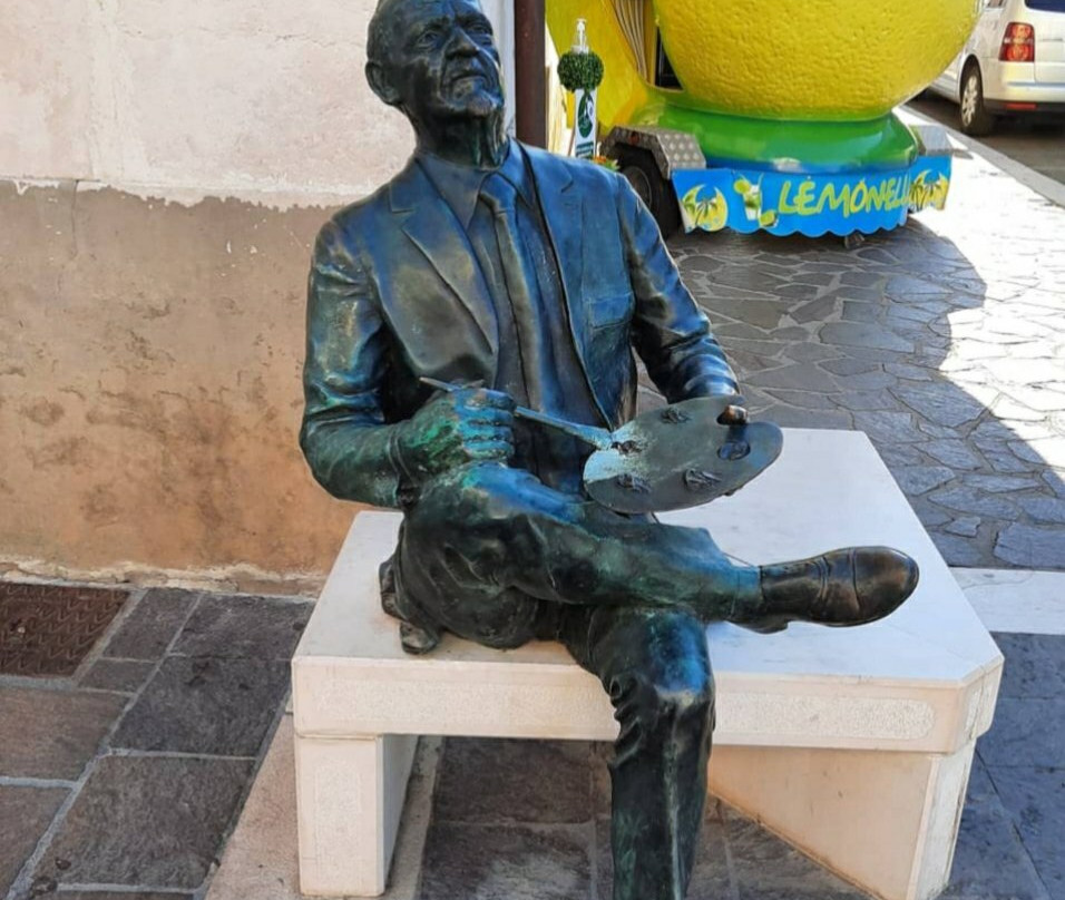 Statua di Carlo Cappella景点图片