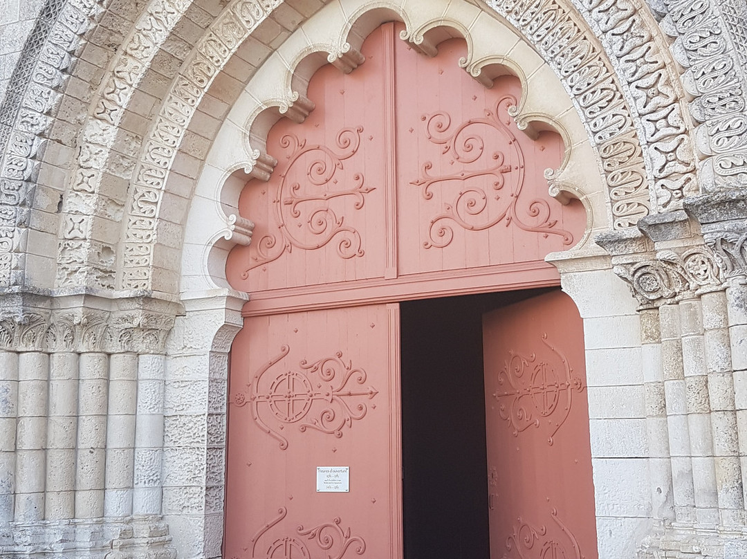 Eglise Saint-Martin d'Esnandes景点图片