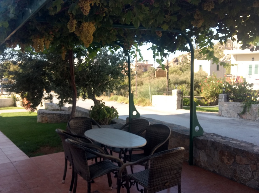 Idomeneas Apartments主图