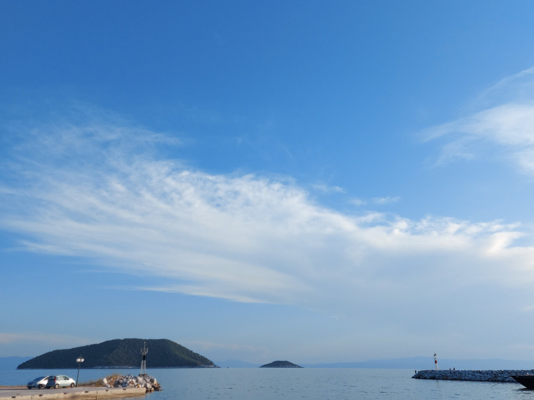 Wind Boat Rent景点图片