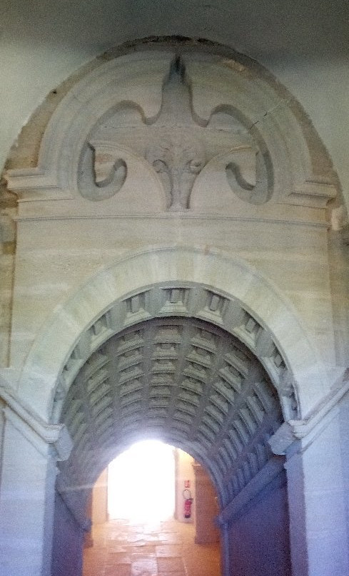 Château de Saumane景点图片