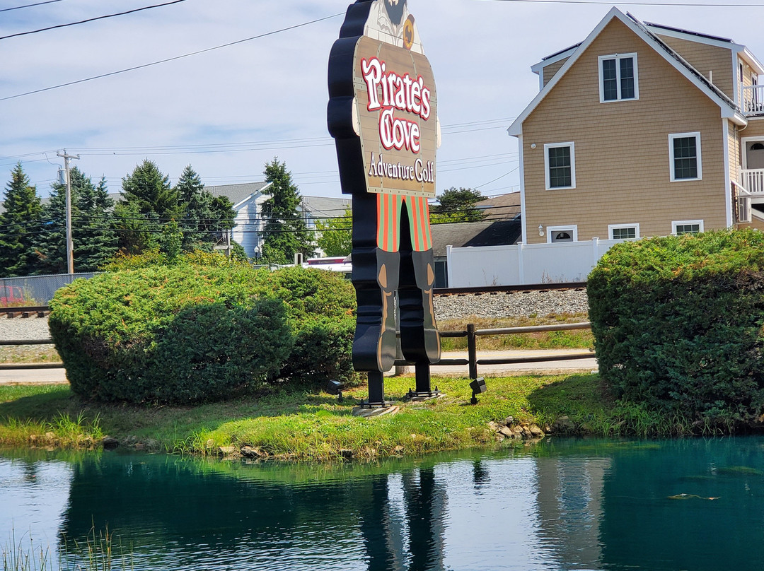 Pirate's Cove Adventure Golf景点图片