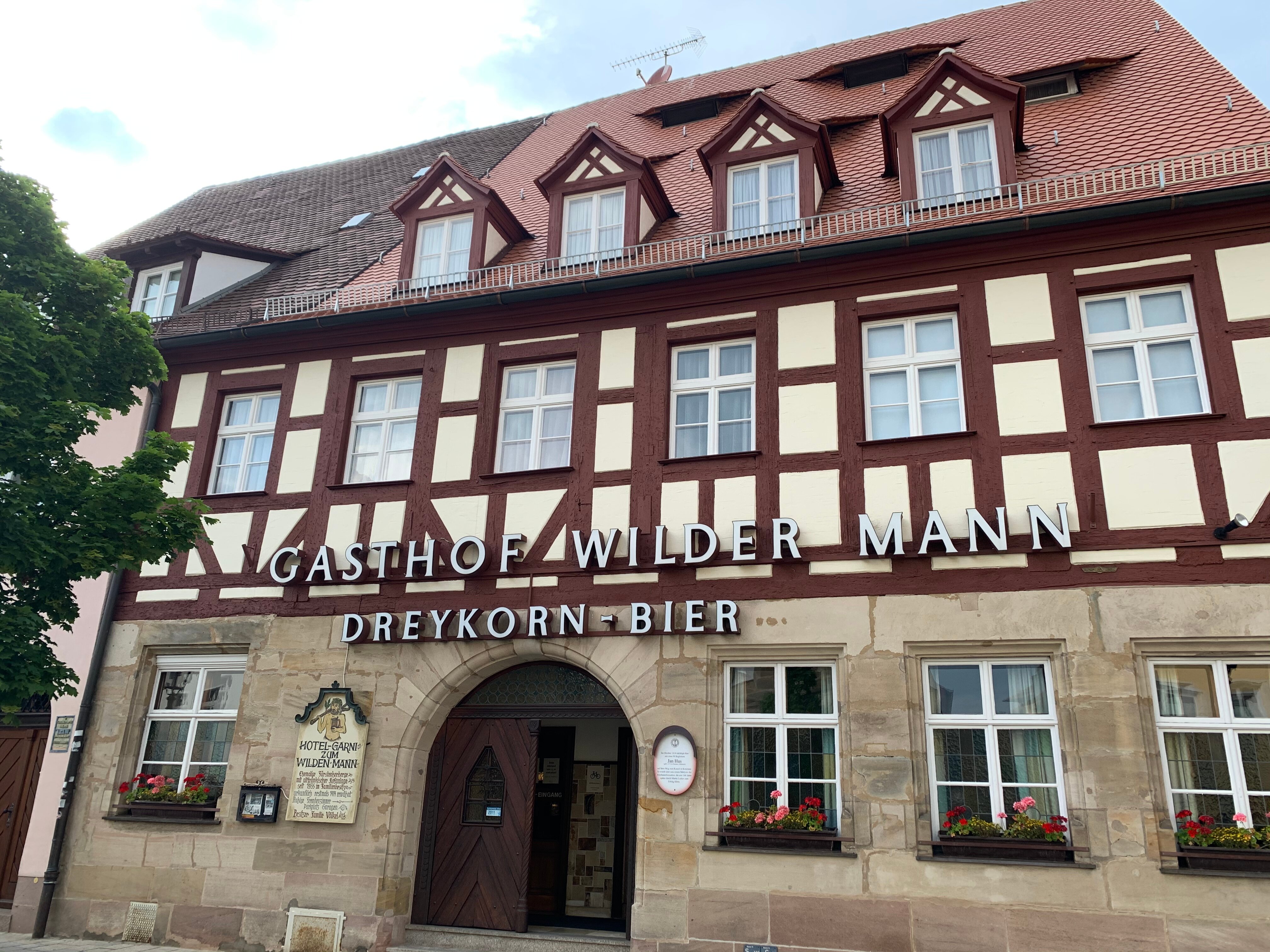 Hotel Garni Zum Wilden Mann-官方