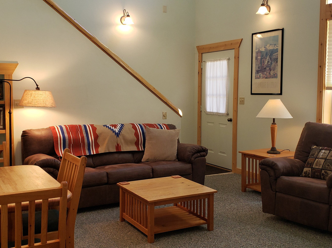 Grand West Village Resort主图