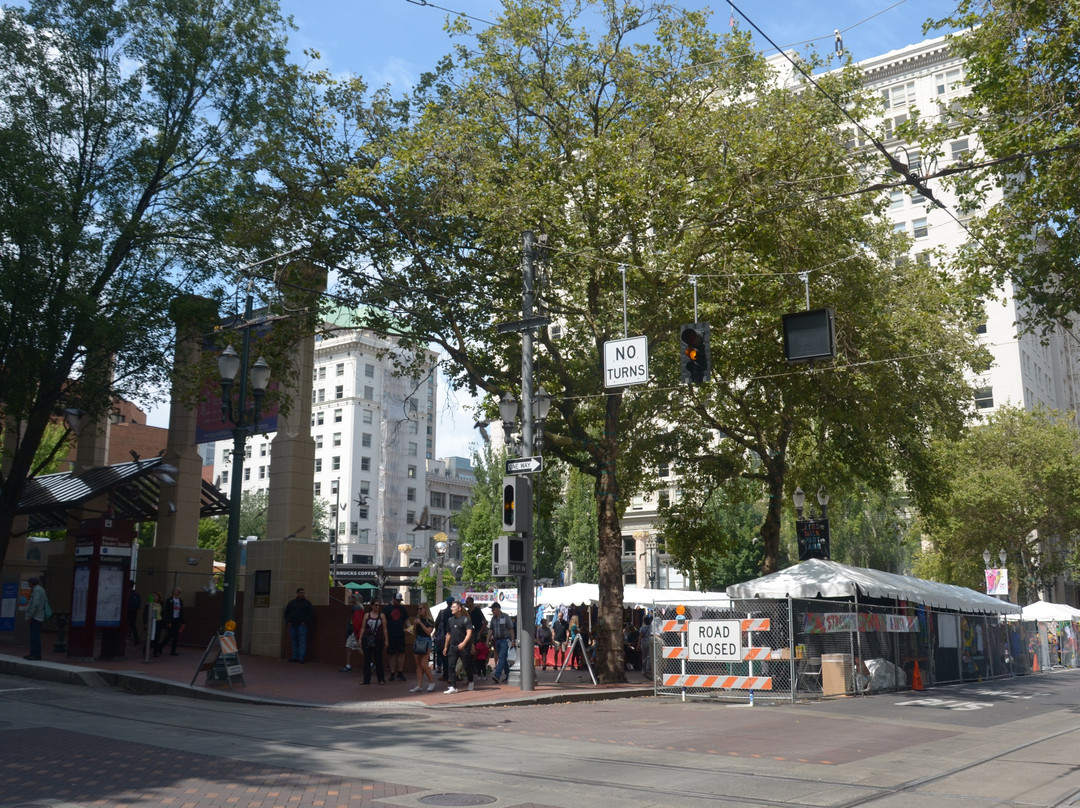 Pioneer Courthouse Square-波特兰必去景点