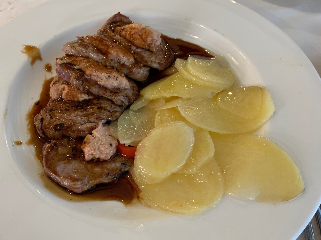 Hotel Cuatro Calzadas主图