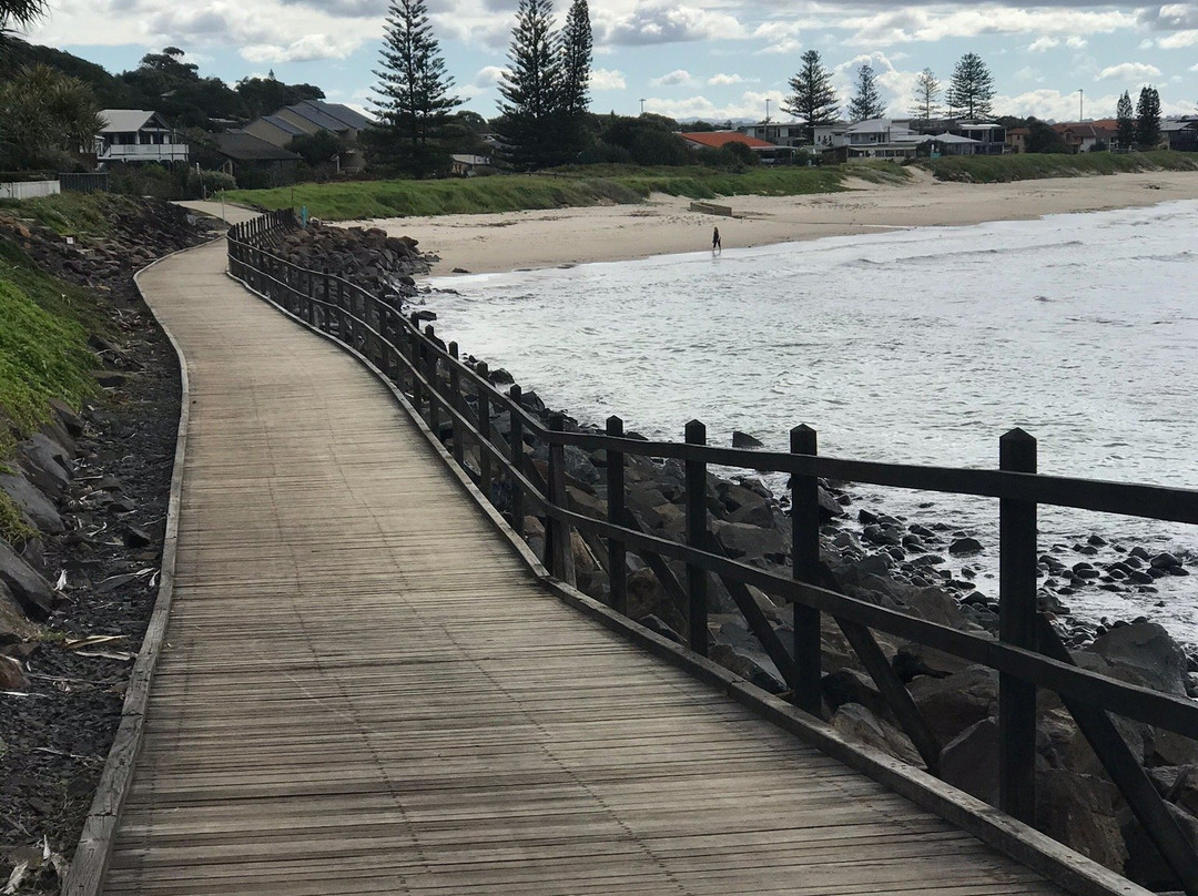 Lennox Head Boardwalk景点图片