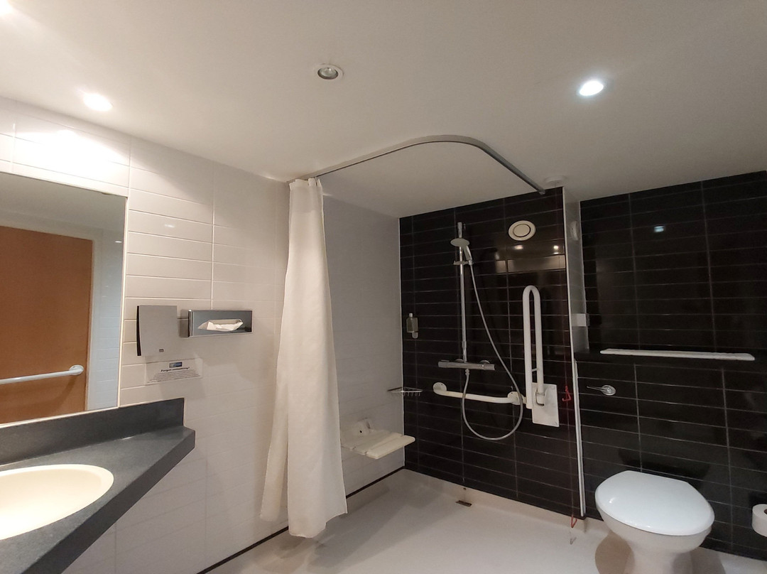 Holiday Inn Express Glenrothes by IHG主图