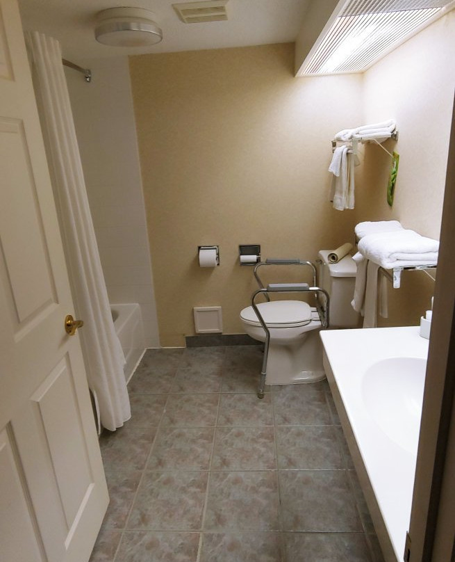 Rocky Inn Express主图