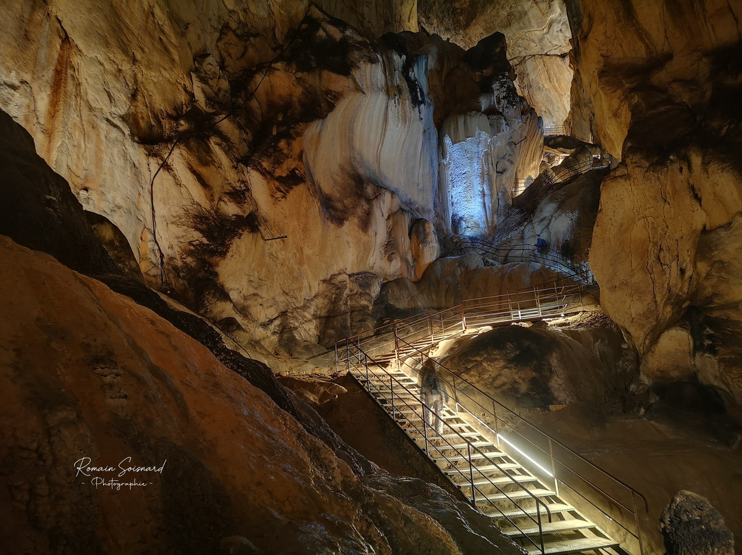 Grotte de Lombrives景点图片